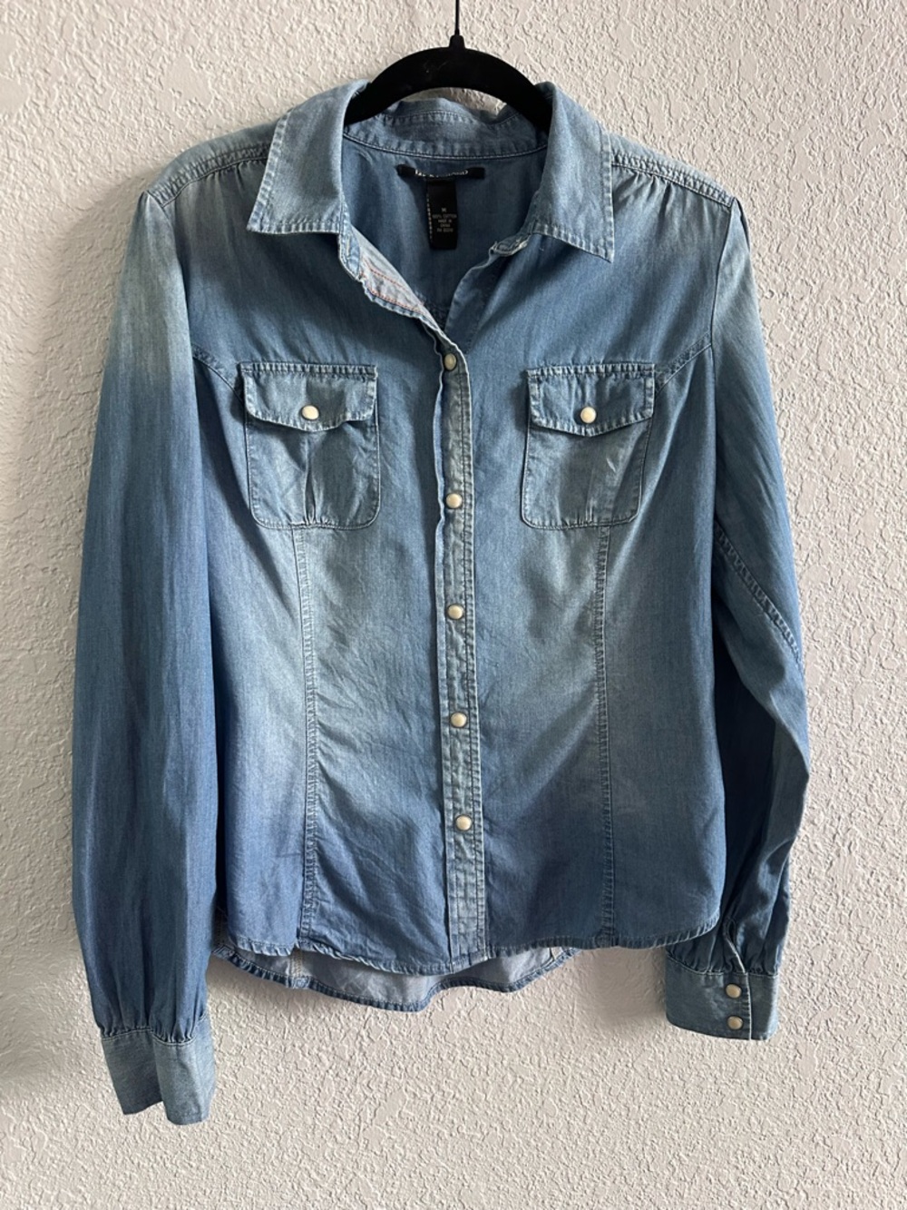 Lucky Brand Chambray Button Front Shirt Women’s Medium Lightweight Denim Top